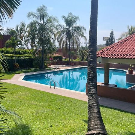 Las Iguanas Cuernavaca Bagian luar foto
