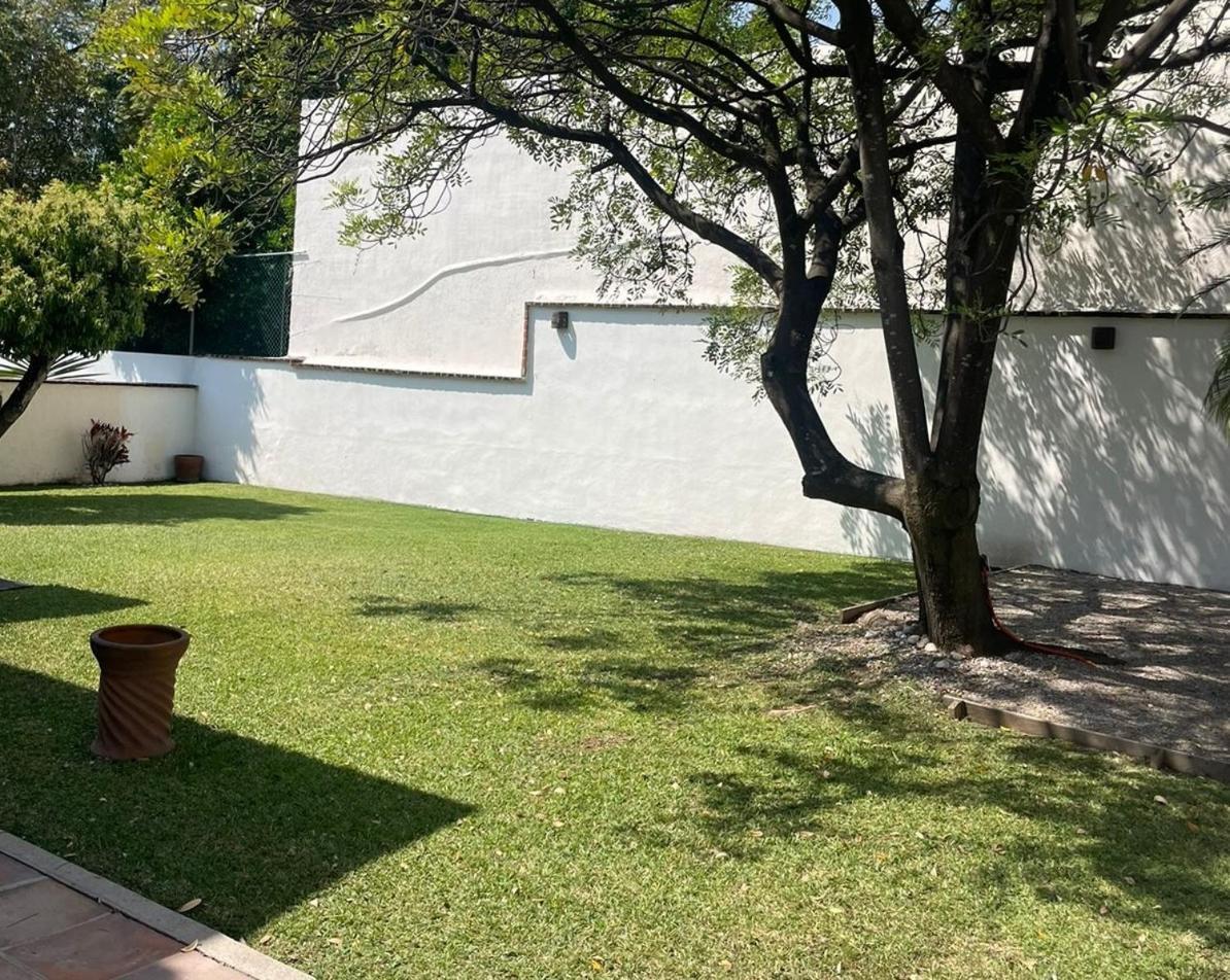 Las Iguanas Cuernavaca Bagian luar foto